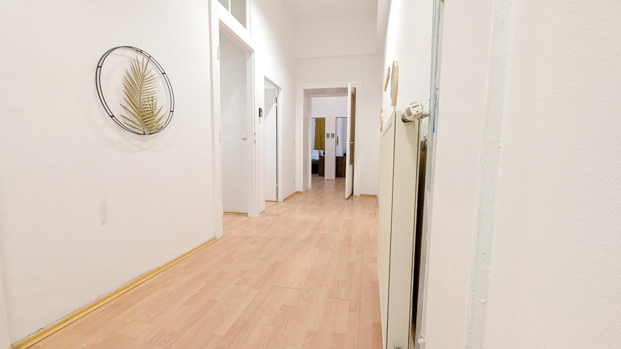 Séjour chez l'habitant Spacious - 15 Min From Airport & Center, 5 Min From Main-bus Station Ez 7-8