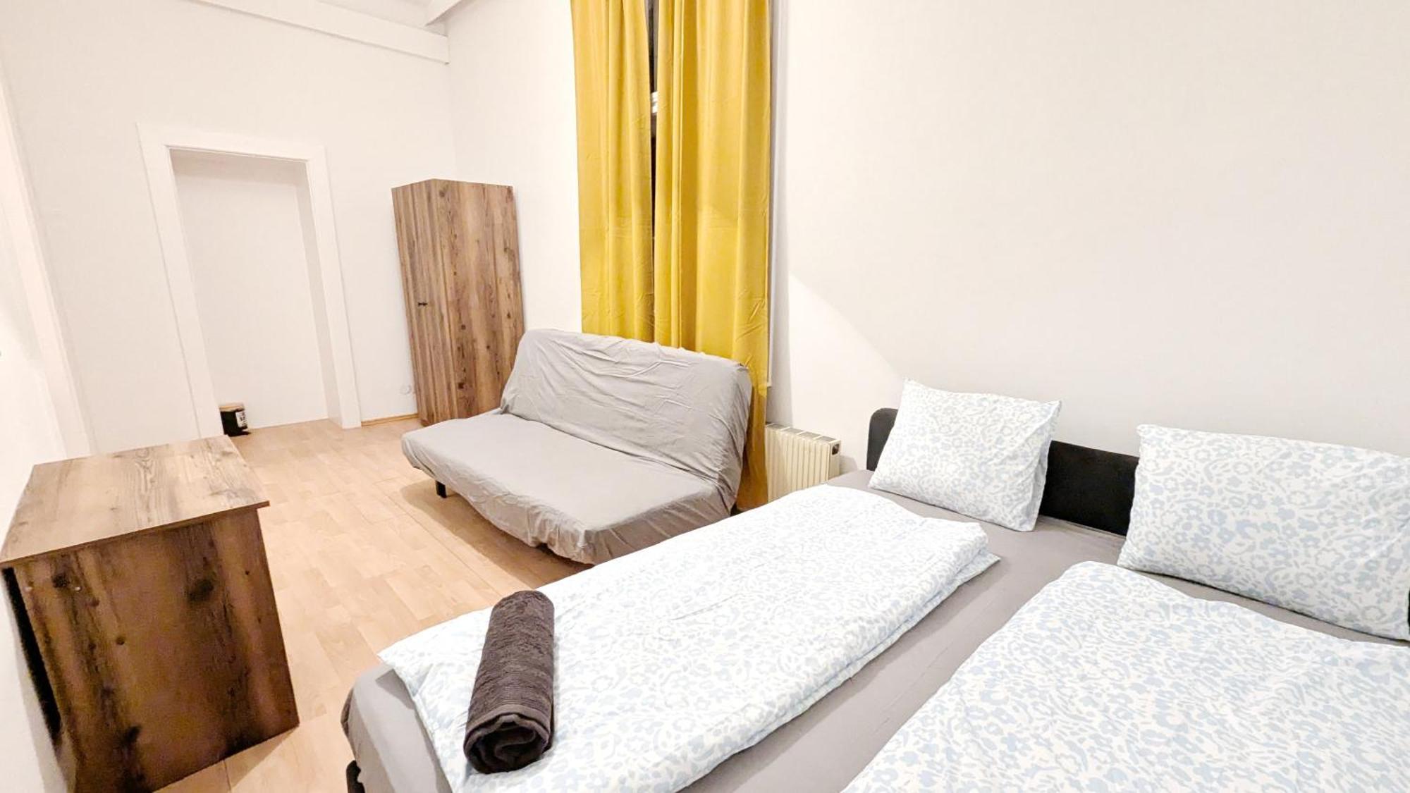Spacious - 15 Min From Airport & Center, 5 Min From Main-bus Station Ez 7-8 Séjour chez l'habitant Vienne
